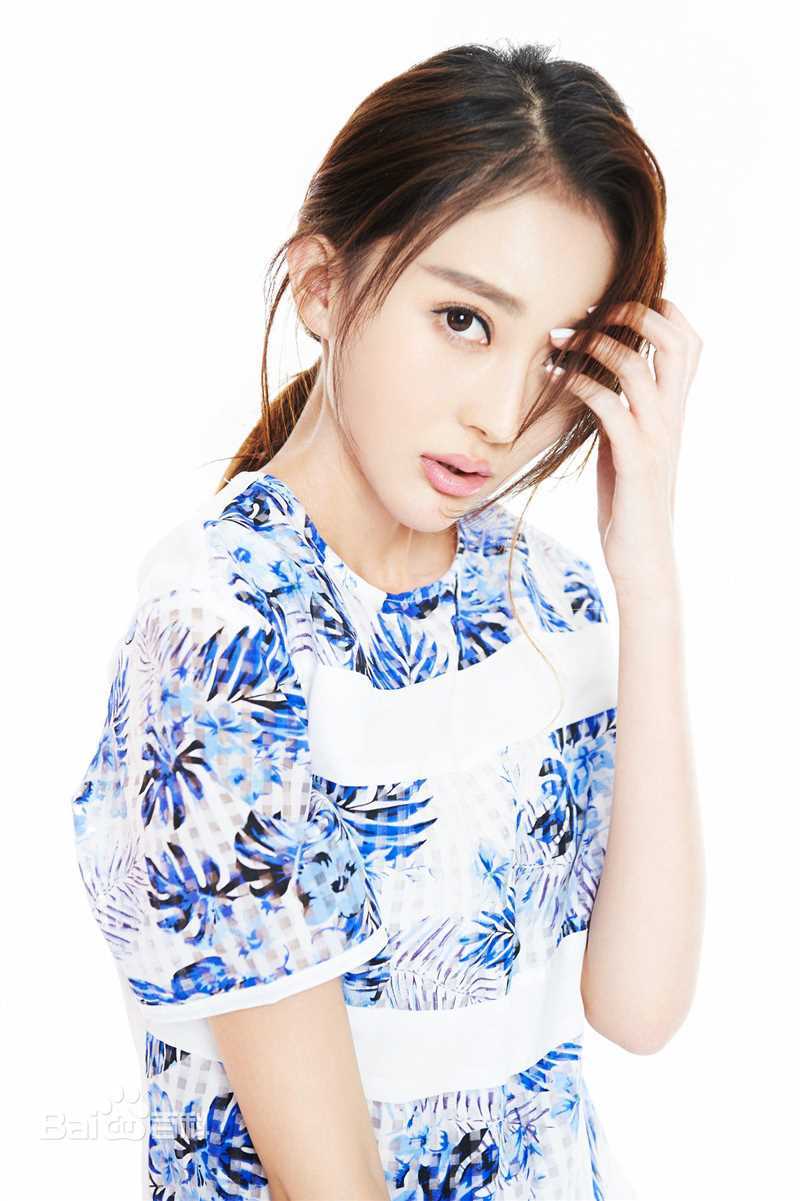 最优质曲昱曈生活照