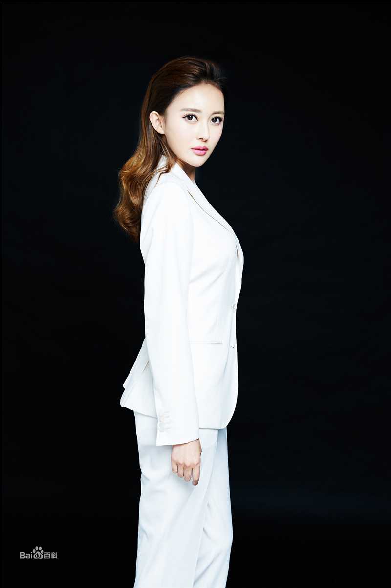 最新曲昱曈性感图片