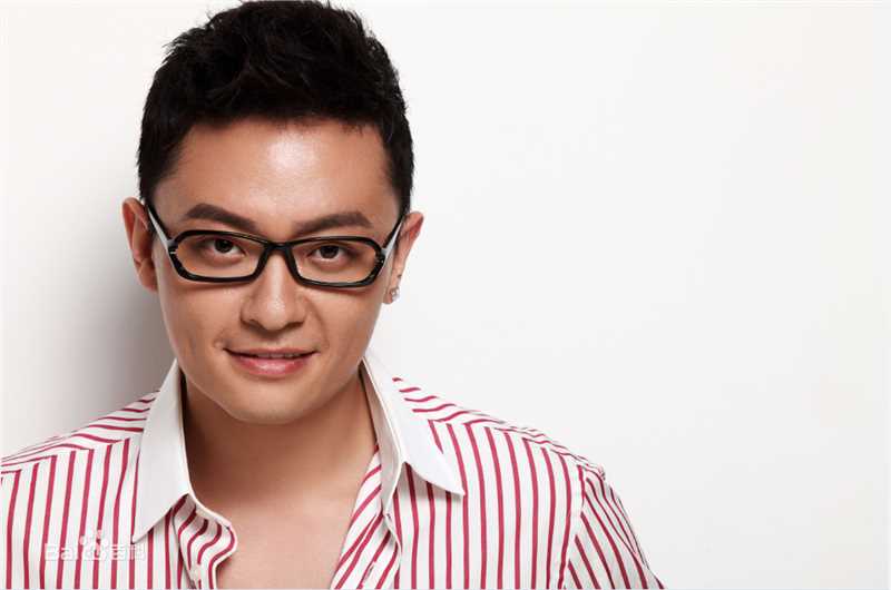 柯言宣传照素颜照相册