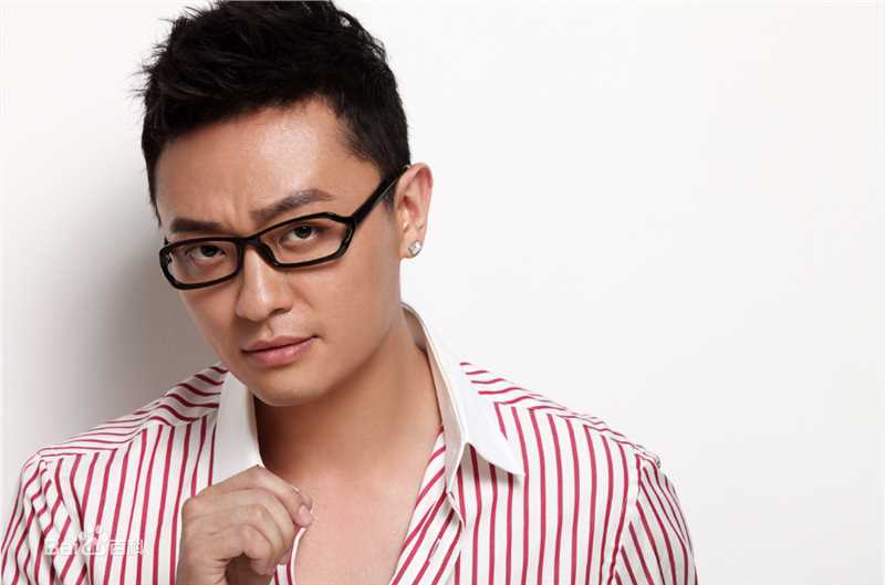 柯言宣传照素颜照相册