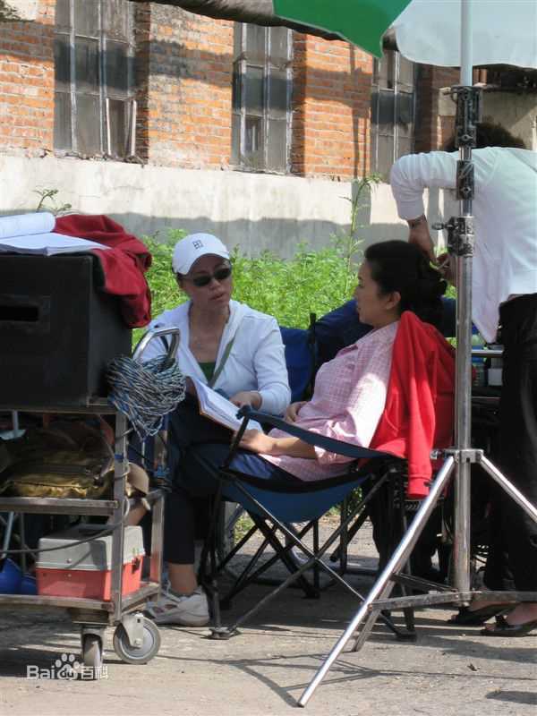 最全刘娟在《杜鹃的女儿》工作照中的相册