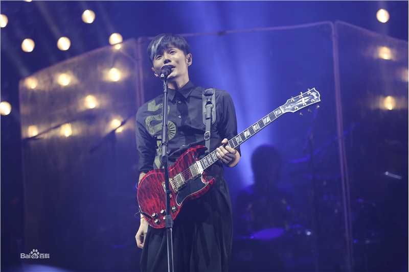 李荣浩(Youngho Lee / Ronghao Li)有理想演唱会性感图片图集