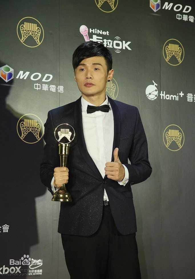 李荣浩(Youngho Lee / Ronghao Li)金曲奖前后照片