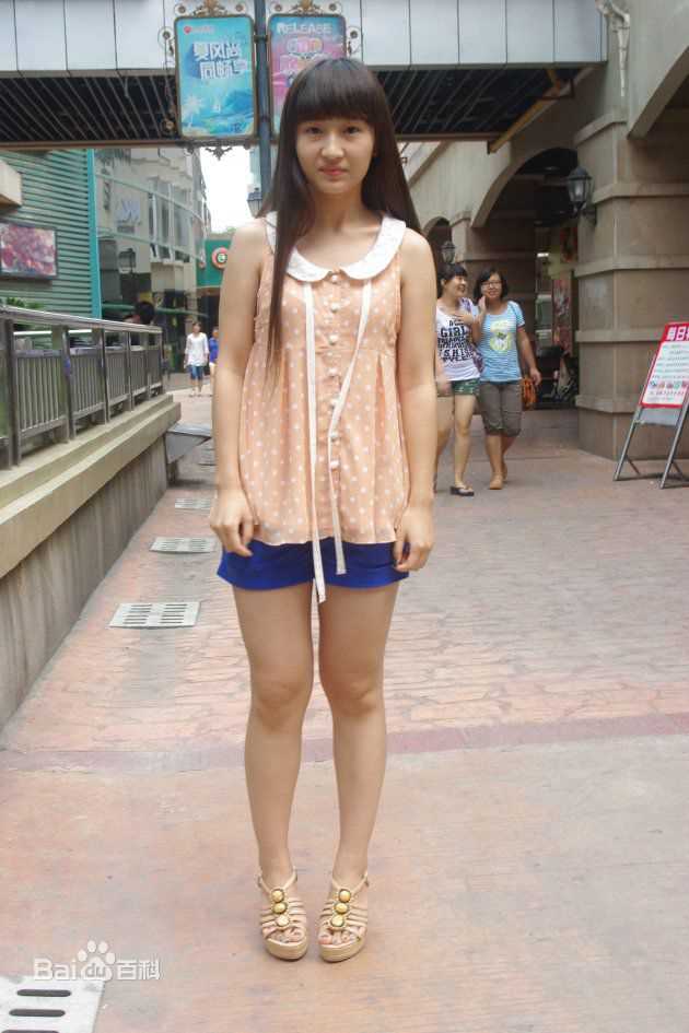 李梦颖(Aggiem)个人相册生活照