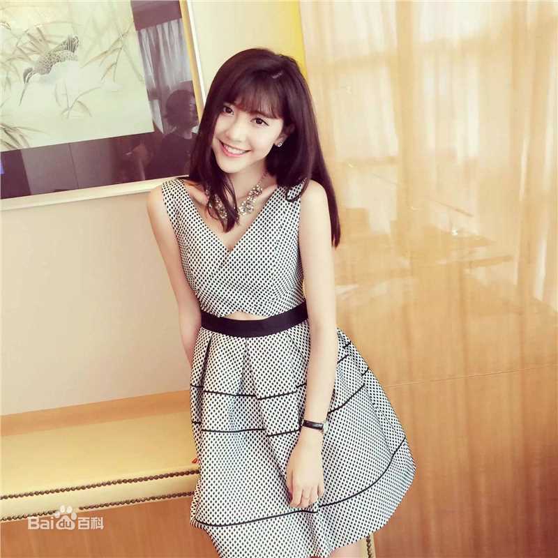 李梦颖(Aggiem)个人相册生活照