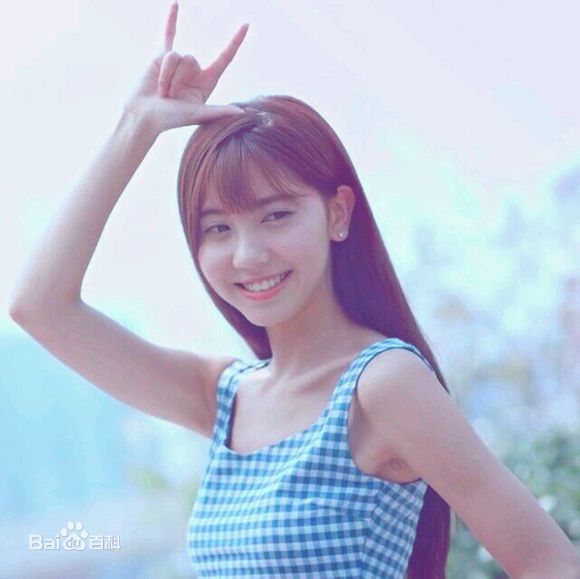 李梦颖(Aggiem)个人相册生活照