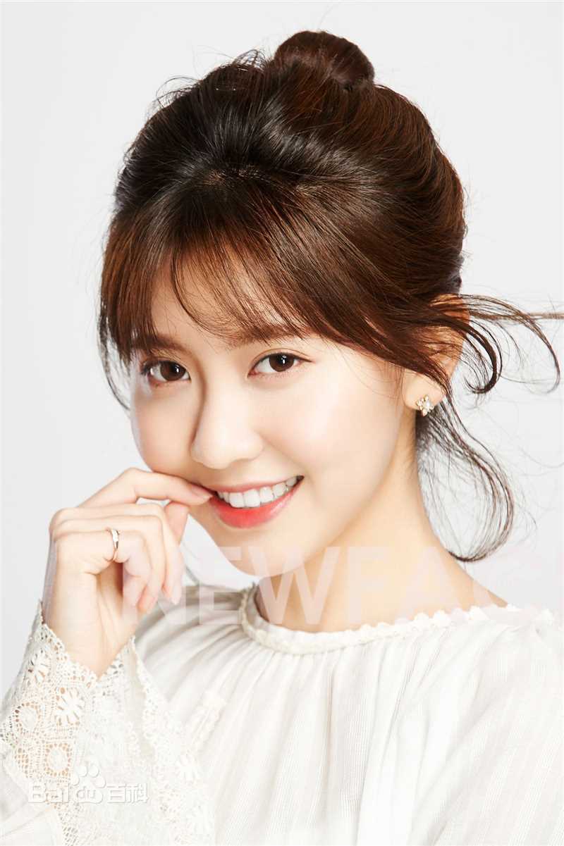 李梦颖(Aggiem)个人相册生活照