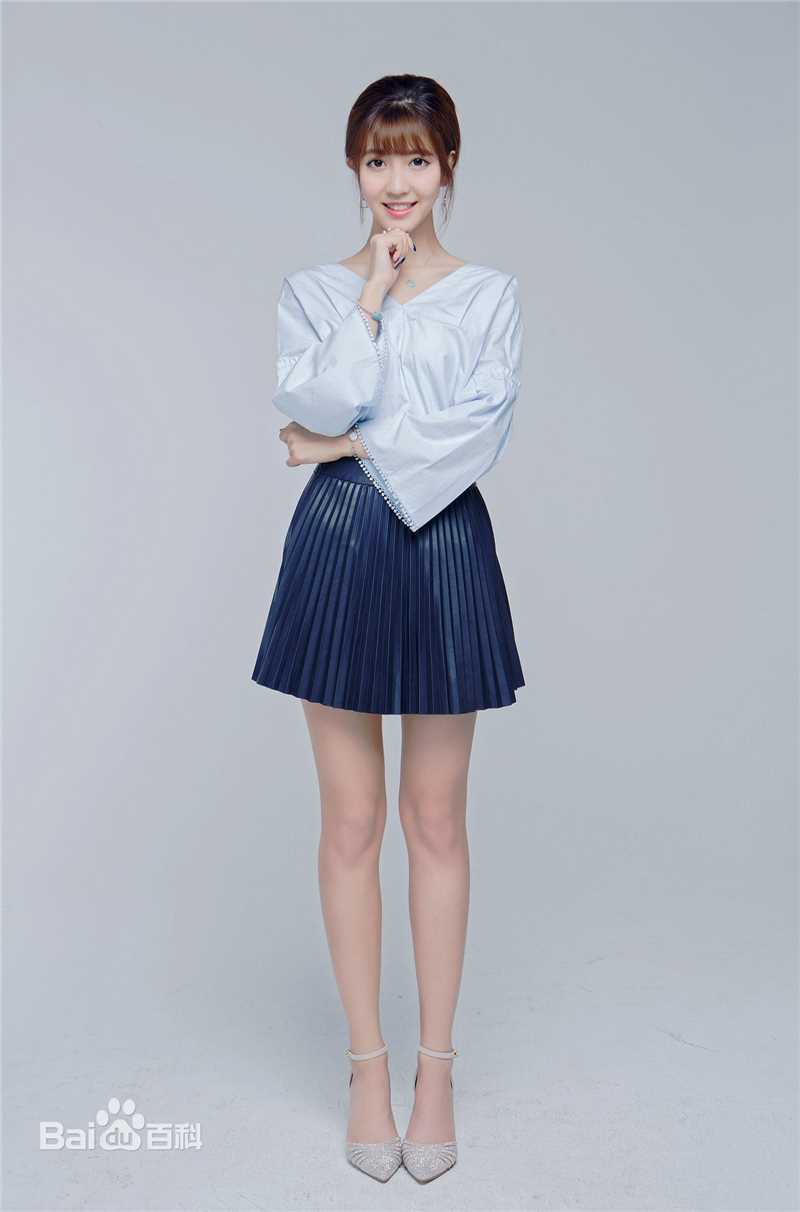 李梦颖(Aggiem)前后照片