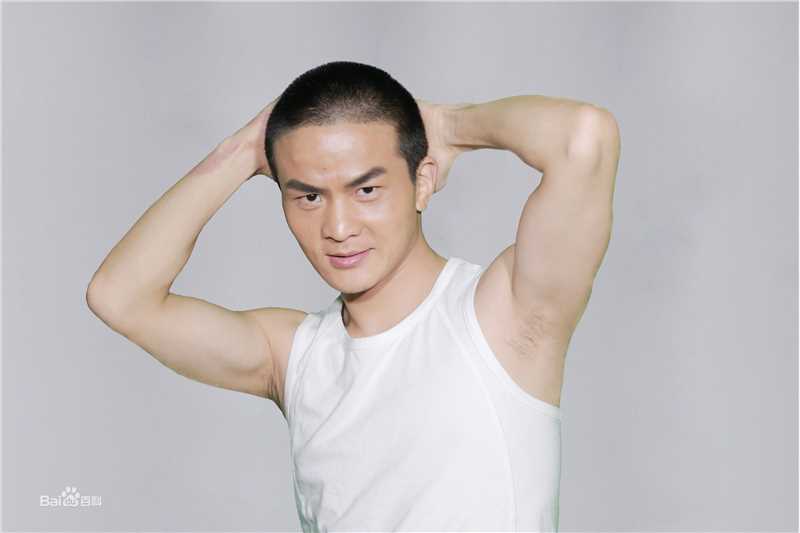 王岗岗 2017 春性感图片图集