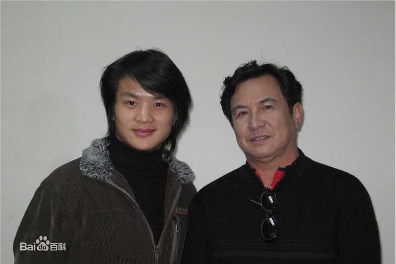 王岗岗活动合影生活照相册