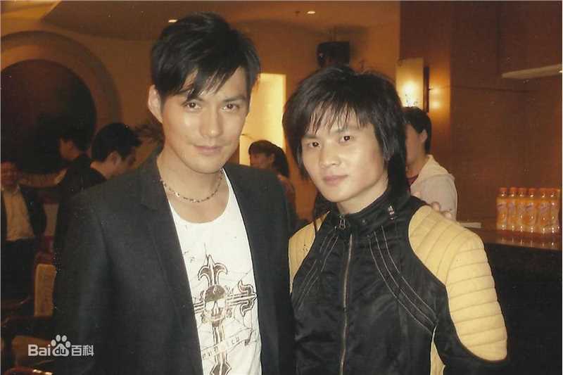 王岗岗活动合影生活照相册