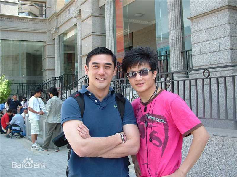 王岗岗活动合影生活照相册