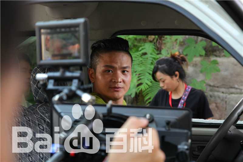 最优质王岗岗在电影《“穷”途》中的相册