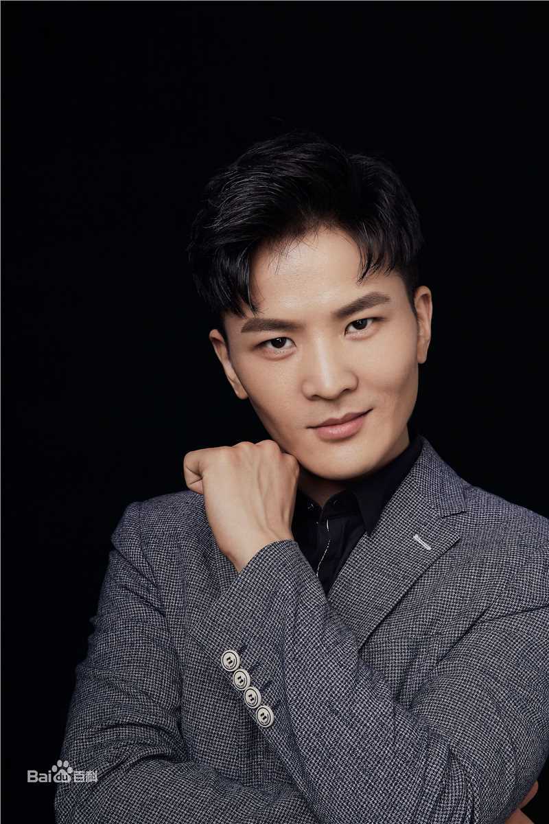 高清王岗岗图片