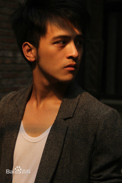 应岱臻(AlexChen)最新壁纸