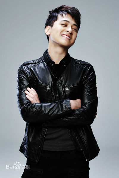 应岱臻(AlexChen)最新壁纸