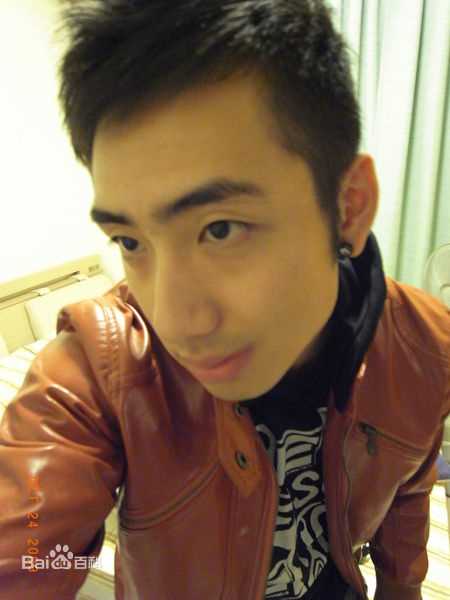 江韦良生活照壁纸壁纸