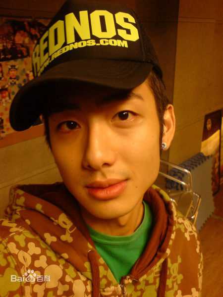 江韦良生活照壁纸壁纸