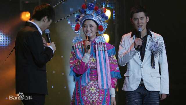 最新仇晓性感图片