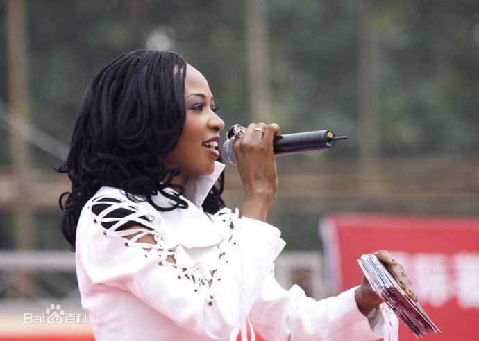 精选玛丽亚·凯克(Matiatu kargbo)