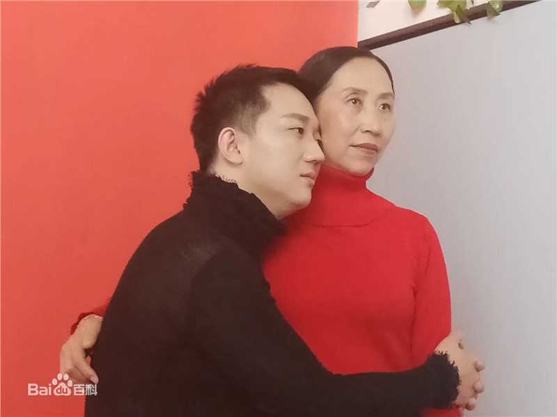 衣云鹤(Yi Yunhe)母爱