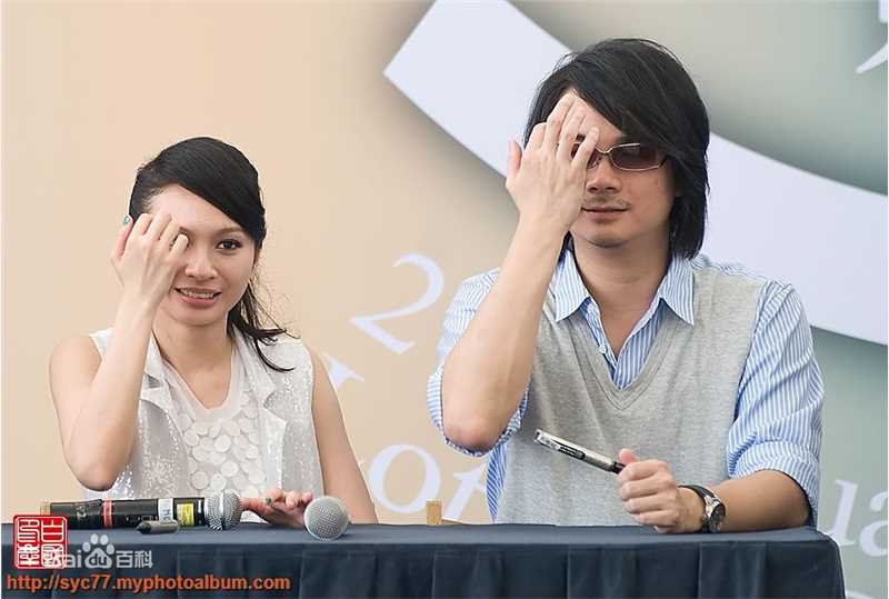 詹雯婷(Faye Chan)与Ian合作性感图片图集