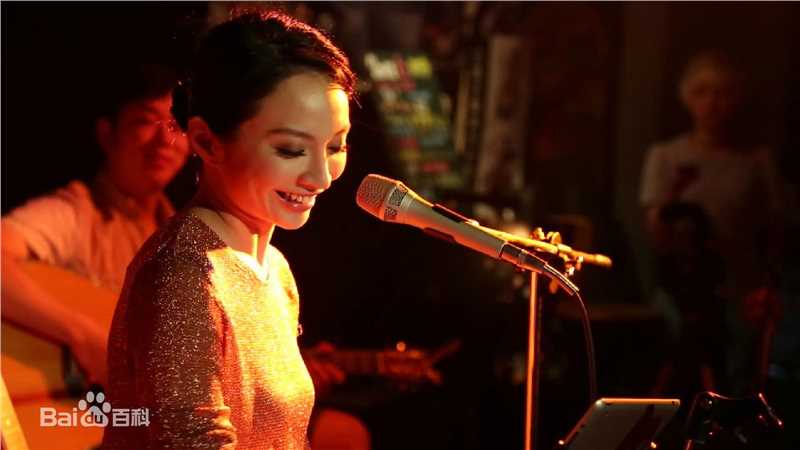 高清詹雯婷(Faye Chan)性感图片