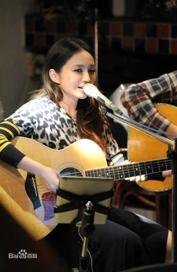 高清詹雯婷(Faye Chan)性感图片