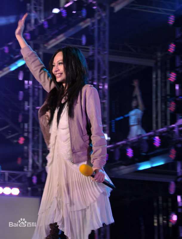 詹雯婷(Faye Chan)演出图片前后照片