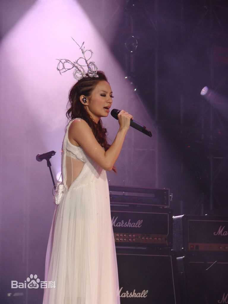 詹雯婷(Faye Chan)演出图片前后照片