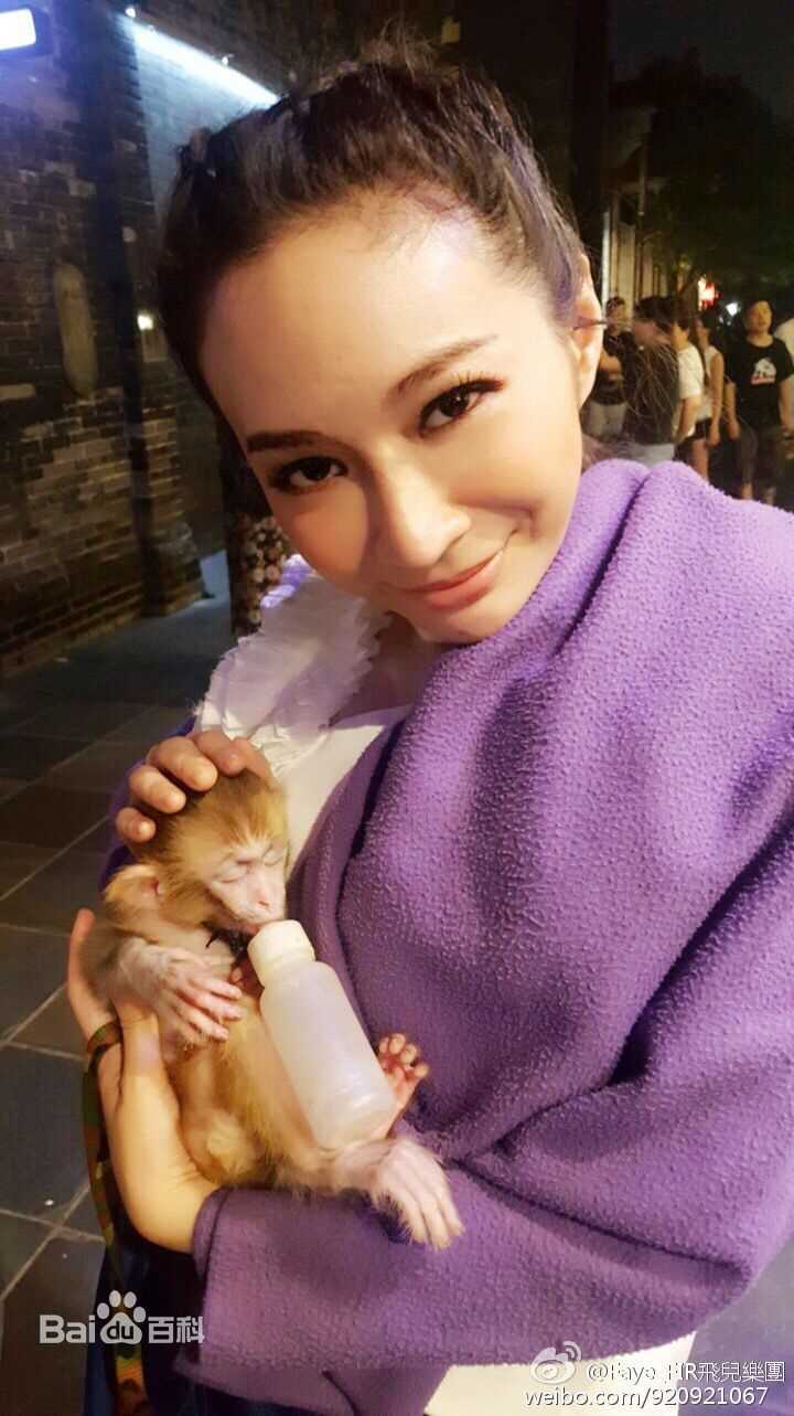 詹雯婷(Faye Chan)生活照素颜照相册