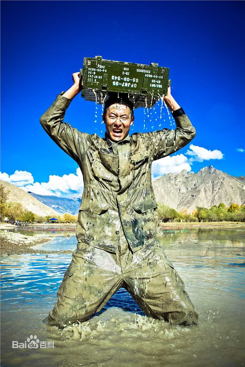 金钟《雪域雄鹰》最新剧照