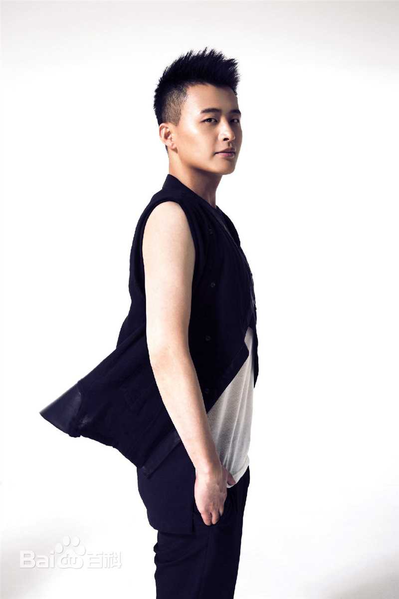 周壬行(Mi)演员周密形象照素颜照相册