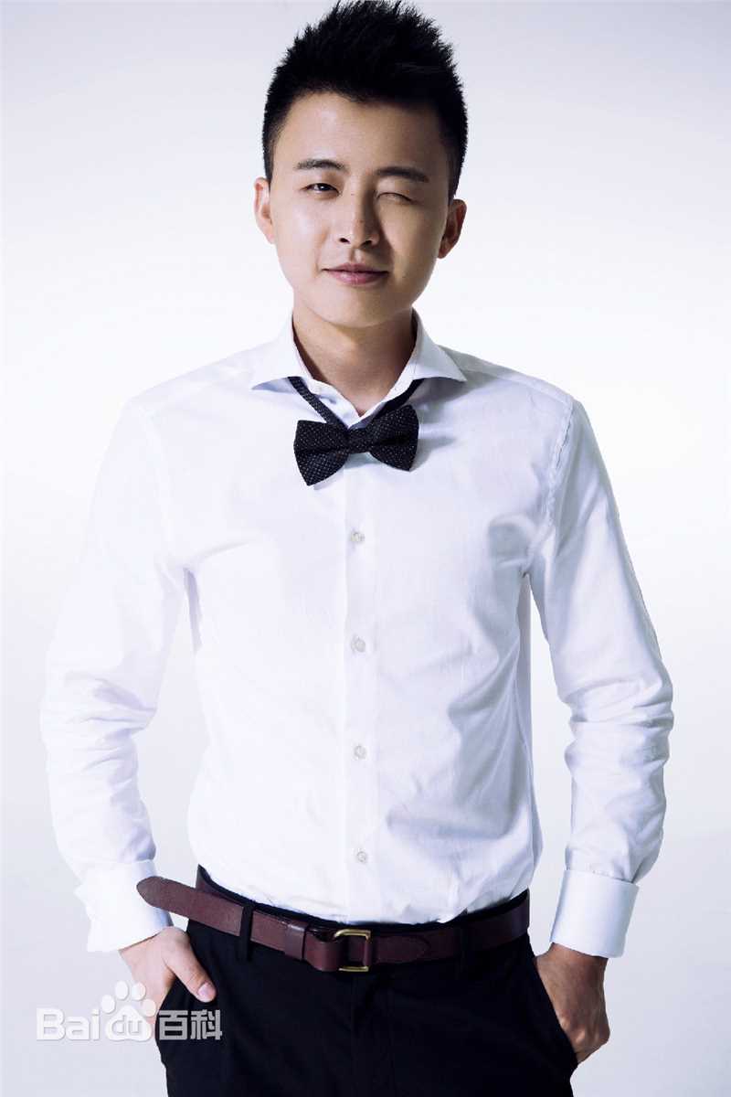 周壬行(Mi)演员周密形象照素颜照相册