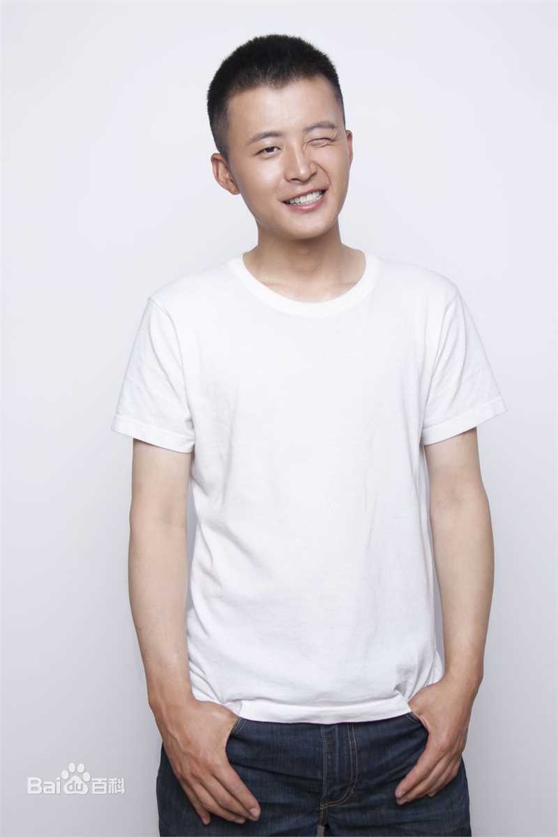 周壬行(Mi)演员周密形象照素颜照相册