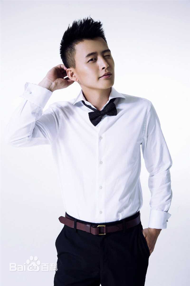 周壬行(Mi)演员周密形象照素颜照相册