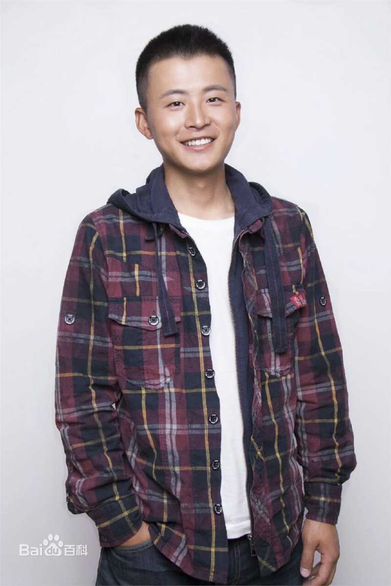 周壬行(Mi)演员周密形象照素颜照相册