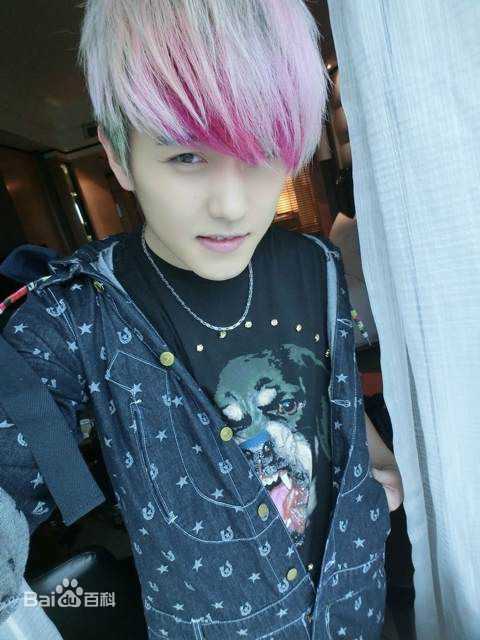 赵泳鑫(Steelo)生活照前后照片