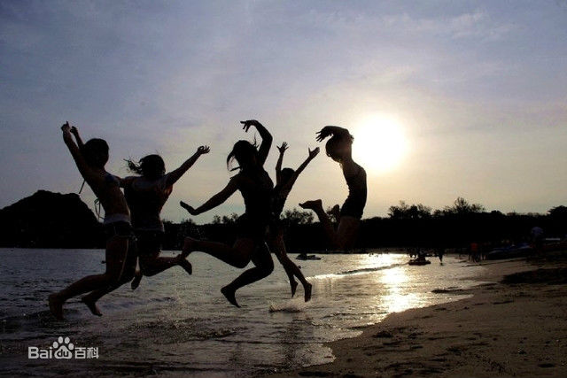 最新宋之光性感图片