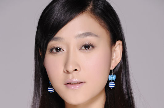 最新宋之光性感图片