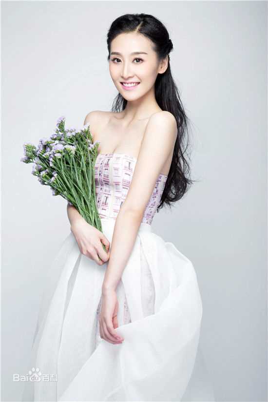 钱璇(Molly)清新淡雅韵味十足前后照片