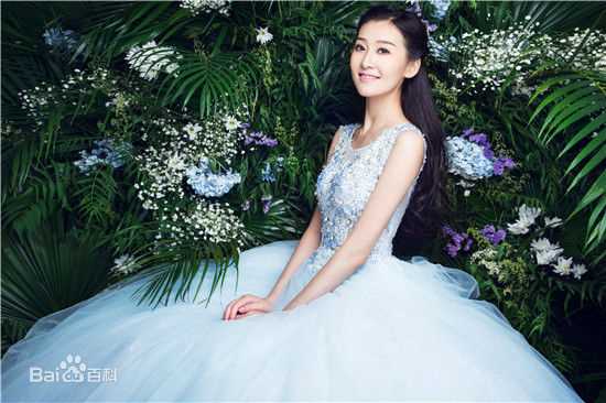 钱璇(Molly)繁花似锦  美轮美奂宛如仙子前后照片