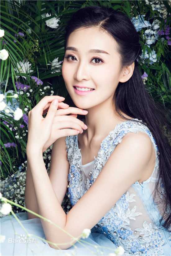 钱璇(Molly)繁花似锦  美轮美奂宛如仙子前后照片