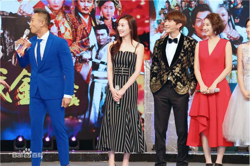 最全钱璇(Molly)在山东卫视《刘海戏金蟾》首映礼中的壁纸