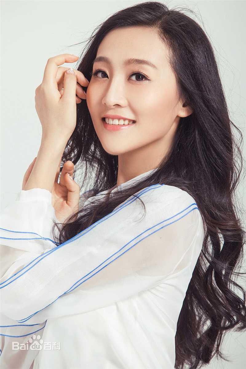 钱璇(Molly)最全时尚气质尽显清新淡雅壁纸