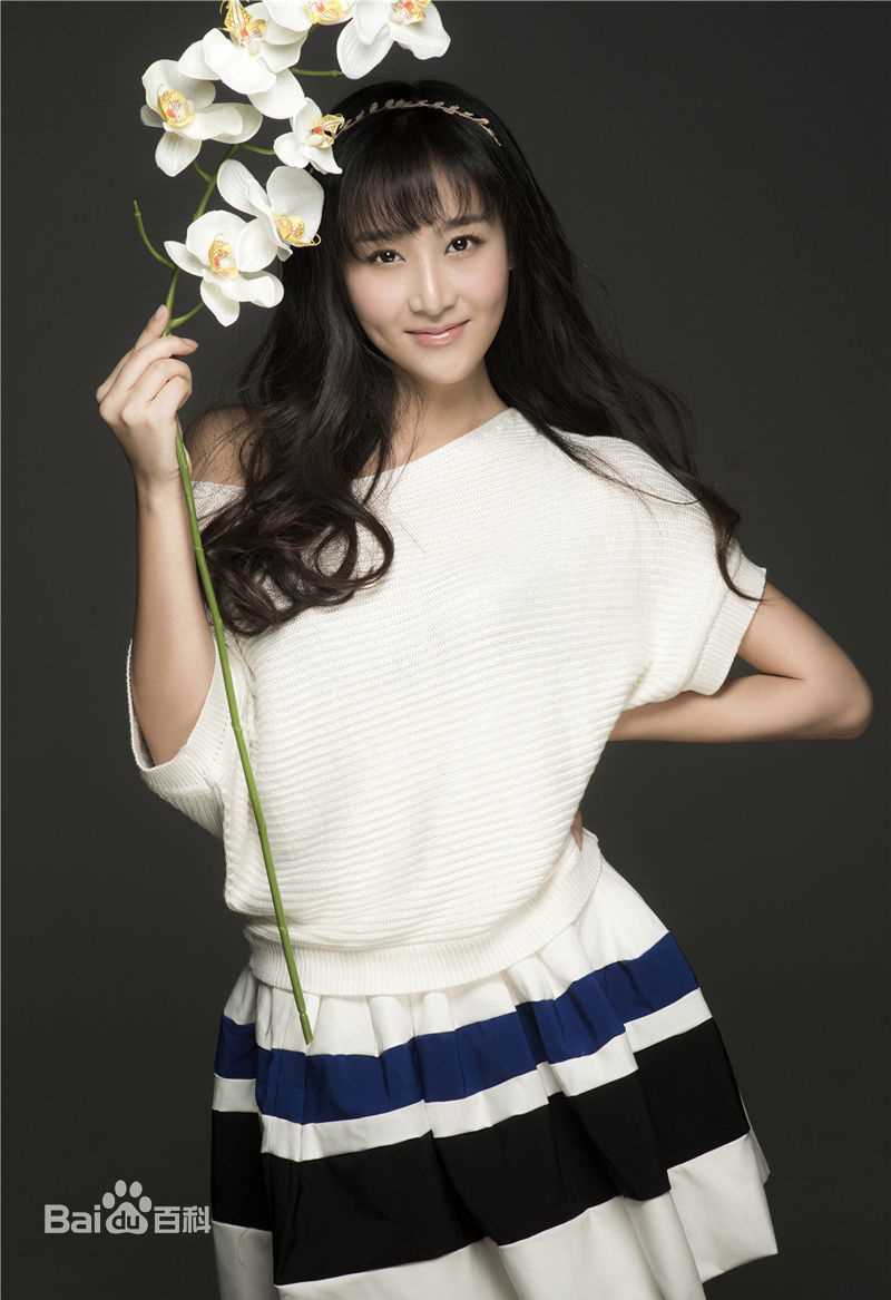 钱璇(Molly)最新青春大片清纯甜美令人壁纸