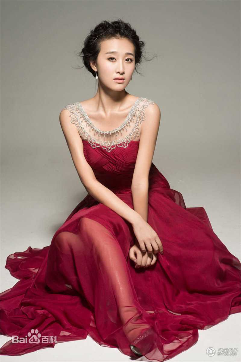 钱璇(Molly)最新古典大片曝光 曼妙身姿烈焰迷情壁纸壁纸