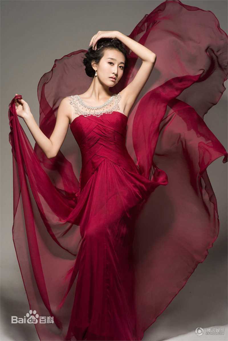 钱璇(Molly)最新古典大片曝光 曼妙身姿烈焰迷情壁纸壁纸