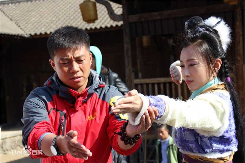 王红军人物图片前后照片