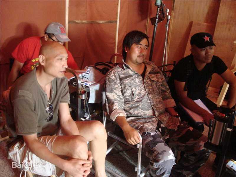 最新张沐在电影《大金始祖》工作照中的图集